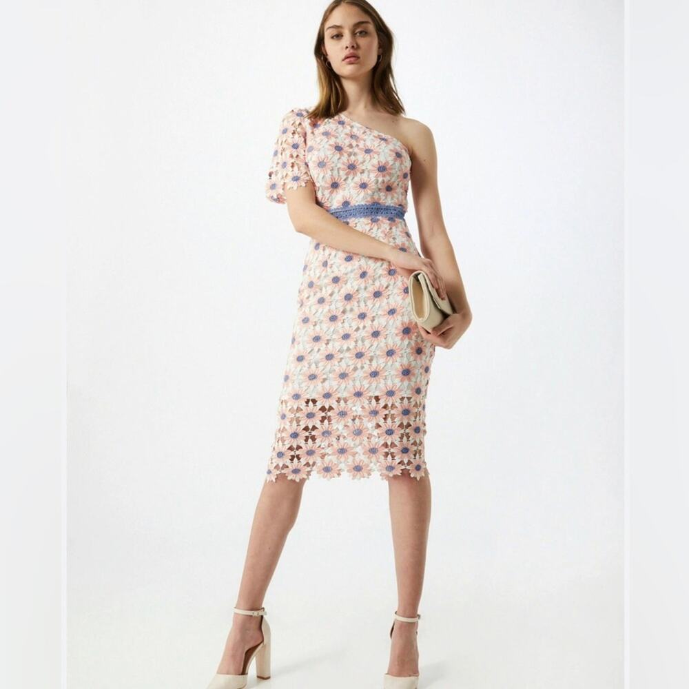 Chi Chi London Winona One Shoulder Lace Special Occasion Dress White Size 12 NWT